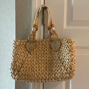 Stylish Tan Woven Handbag